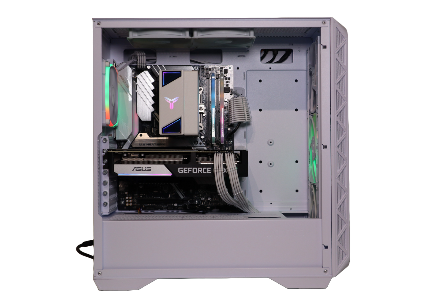 Ryzen 5 5600X / RTX 3070 8GB / 16GB DDR4 / 1TB NVMe M.2 SSD / 12kk Takuu!