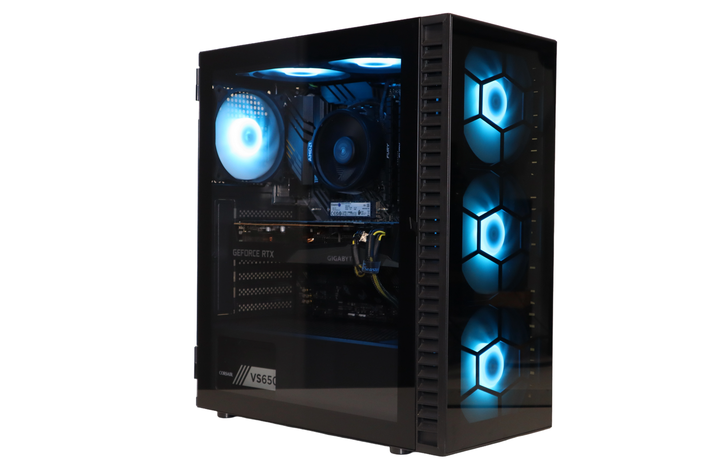 Ryzen 5 5600X / RTX 3070 8GB / 16GB DDR4 / 1TB NVMe M.2 SSD / 12kk Takuu!