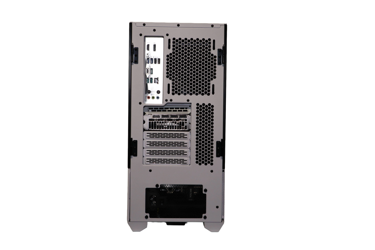 Ryzen 7 7800X3D / RX 9070 XT / 12kk Takuu!