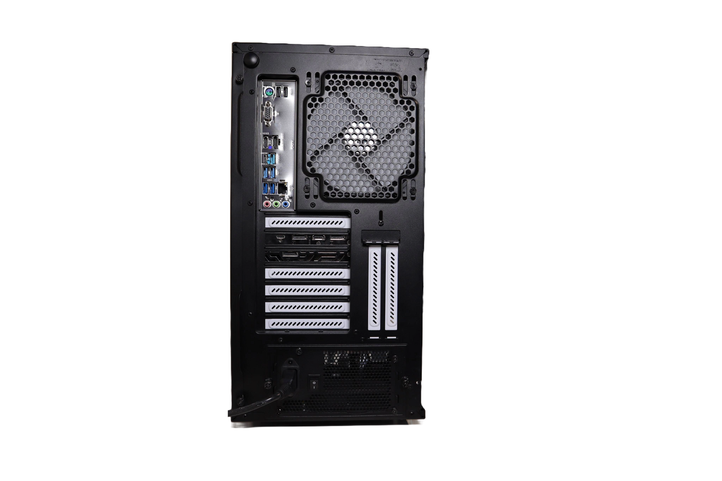 Ryzen 9 3900X / RTX 2080 / 16GB DDR4 / 1TB M.2 SSD / 12kk Takuu!