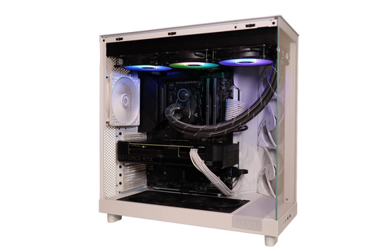 Ryzen 5 7600X / RTX 4070 12GB / 32GB DDR5 / 2TB M.2 SSD / 12kk Takuu!