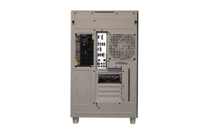 Ryzen 7 7800X3D / RX 9070 XT / 12kk Takuu!