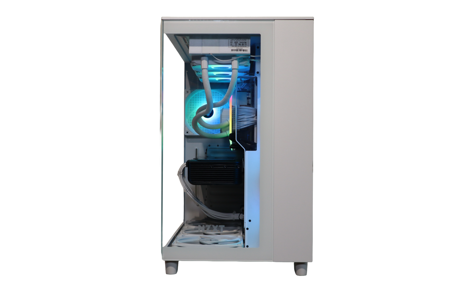 Ryzen 7 7800X3D / RX 9070 XT / 12kk Takuu!