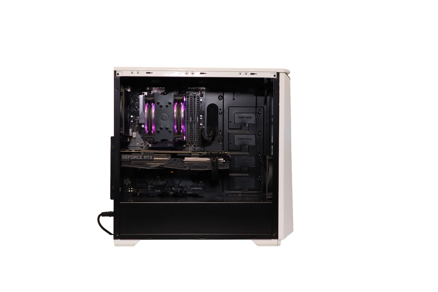 Ryzen 7 3700X / RTX 2070 / 12kk Takuu!