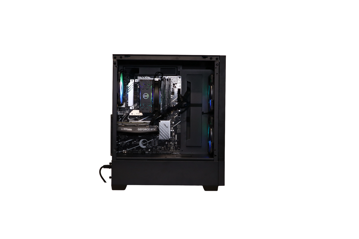 I5 12400F / RTX 4060 / 12kk Takuu!